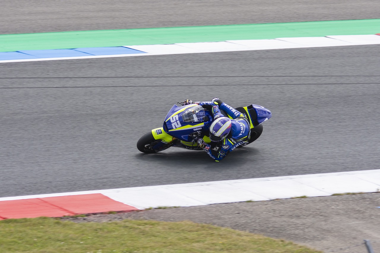 亦受外部迅 亦受外部迅